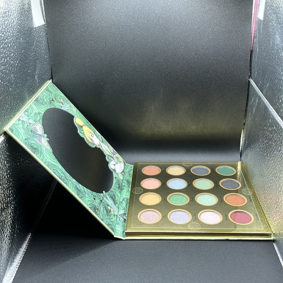 Disney Tinkerbell Limited Edition 16 Color Eyeshadow Mirror Palette - Picture 4 of 6